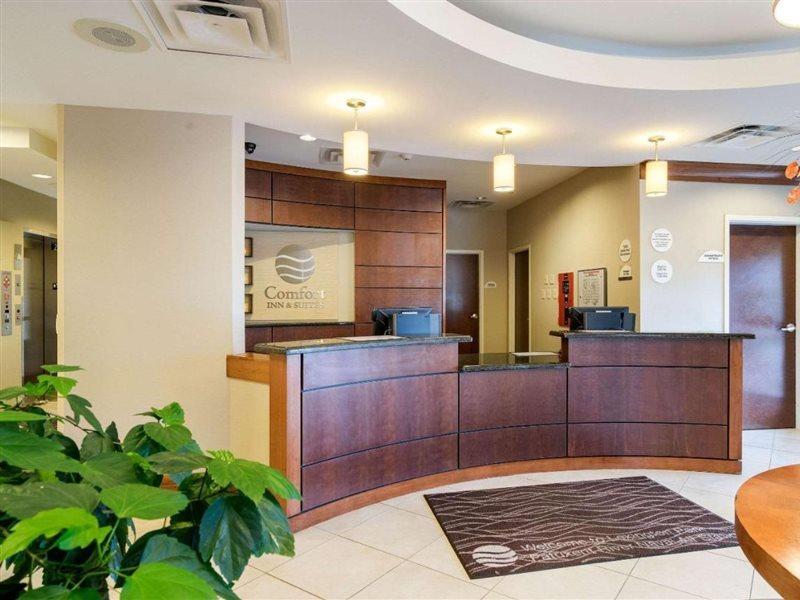 Comfort Inn & Suites Lexington Park Exteriör bild