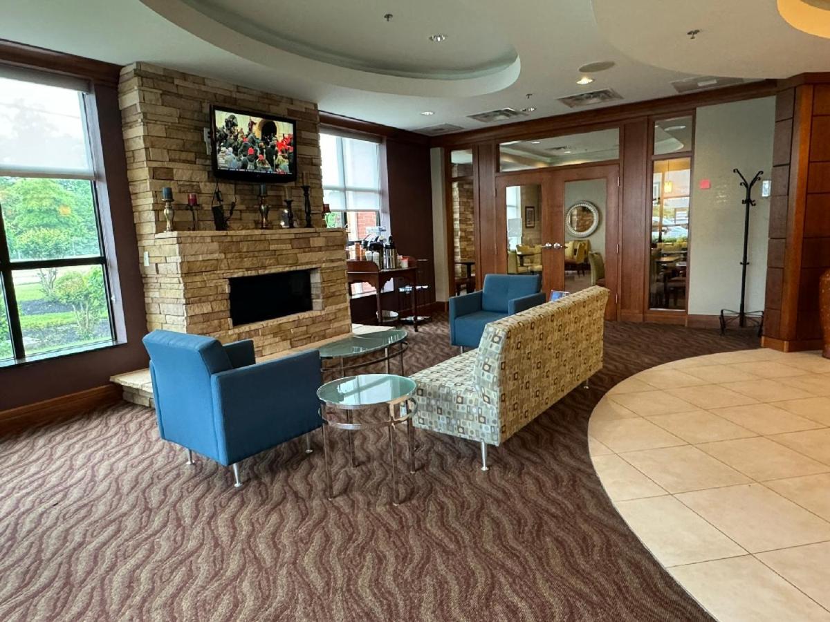 Comfort Inn & Suites Lexington Park Exteriör bild