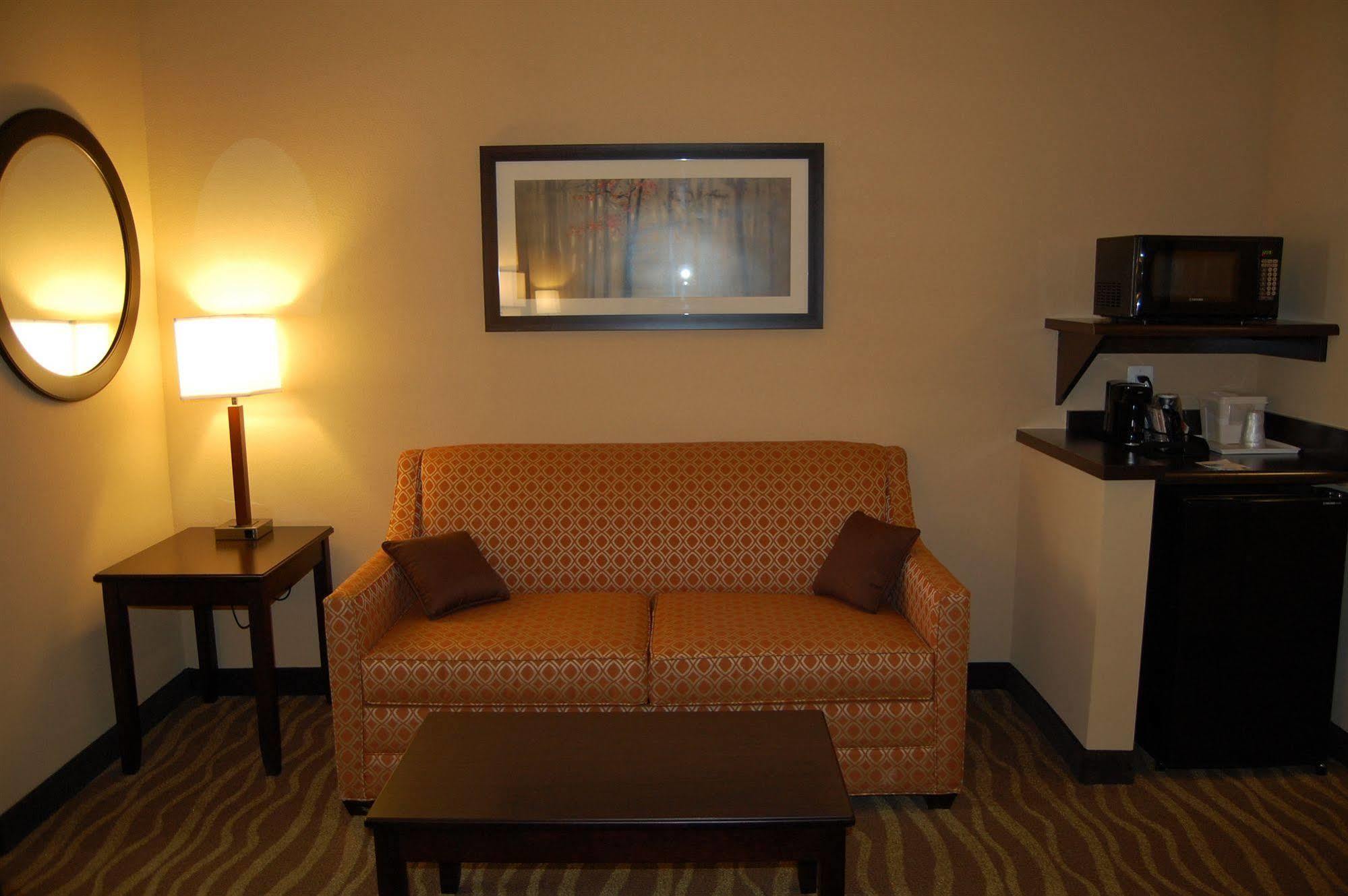 Comfort Inn & Suites Lexington Park Exteriör bild